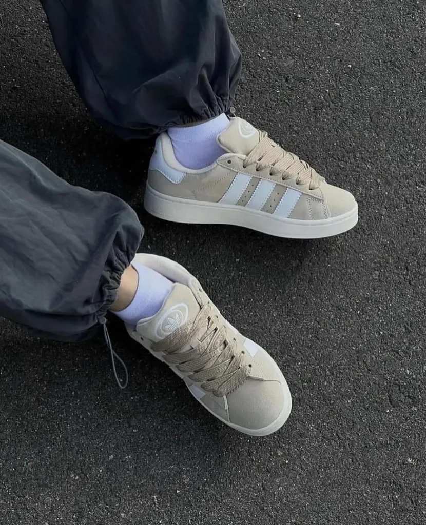 Campus beige