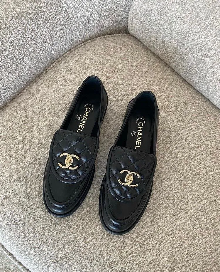 chanel loafer black (36)
