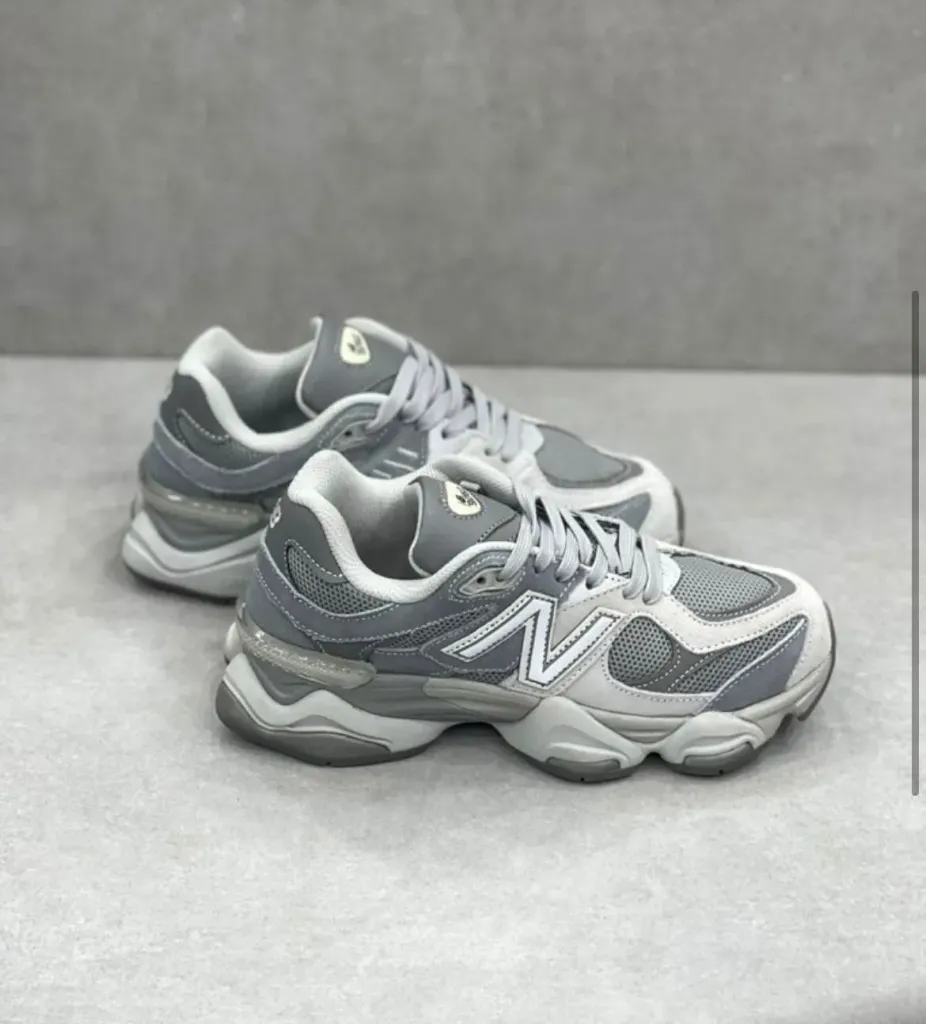 New balence 9060 light grey