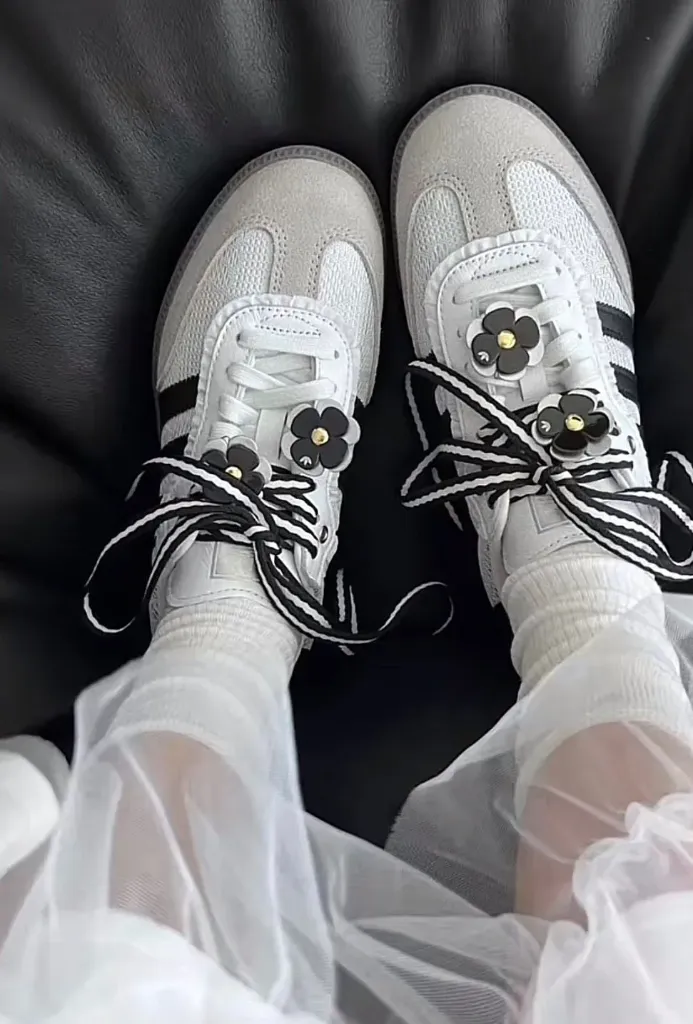 Samba lace flower copy A