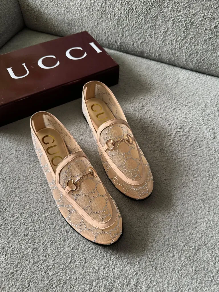 Gucci gigy beige