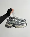 Nike v2 run grey