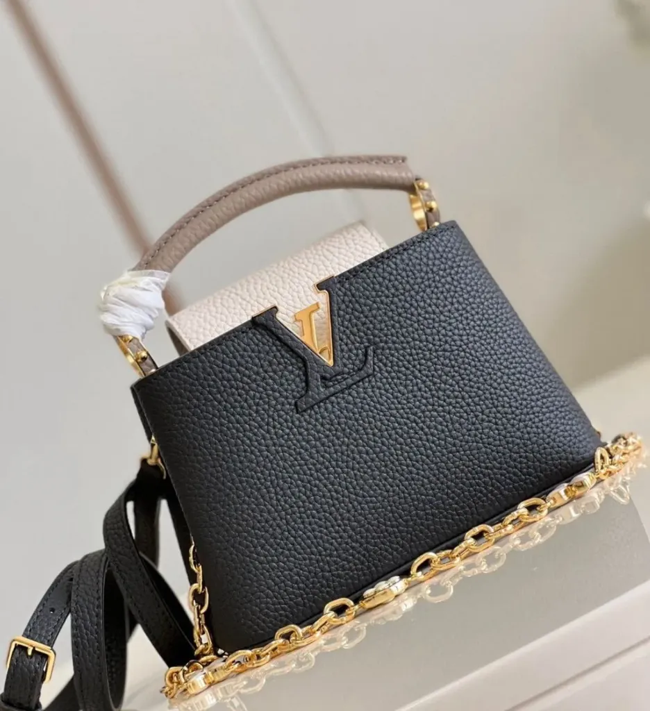 Lv capucines black beige