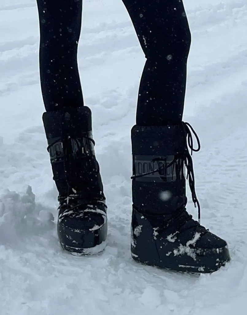Moon boot high black