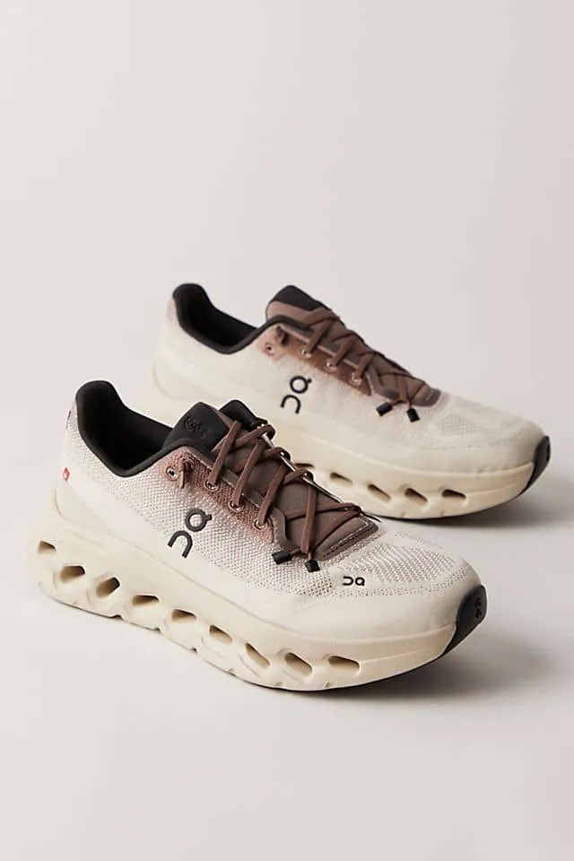 On cloud brown