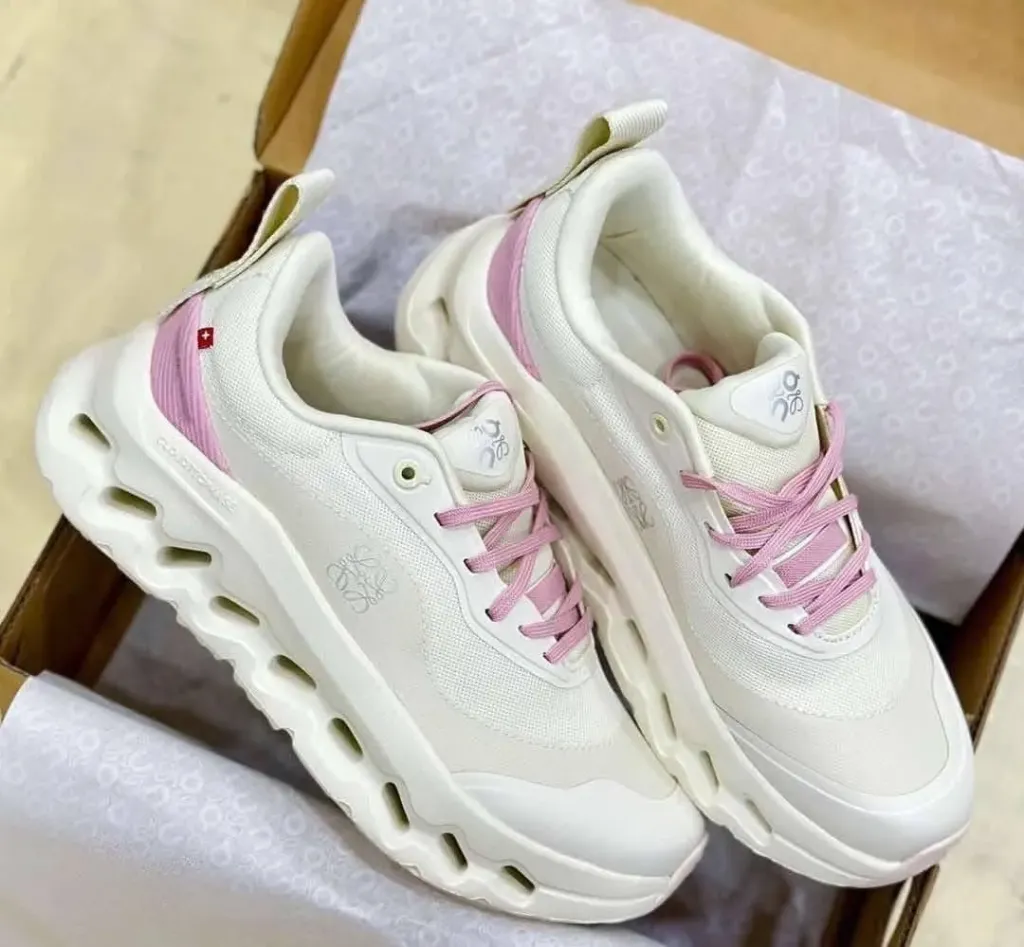 On cloud loewe white purple (36)