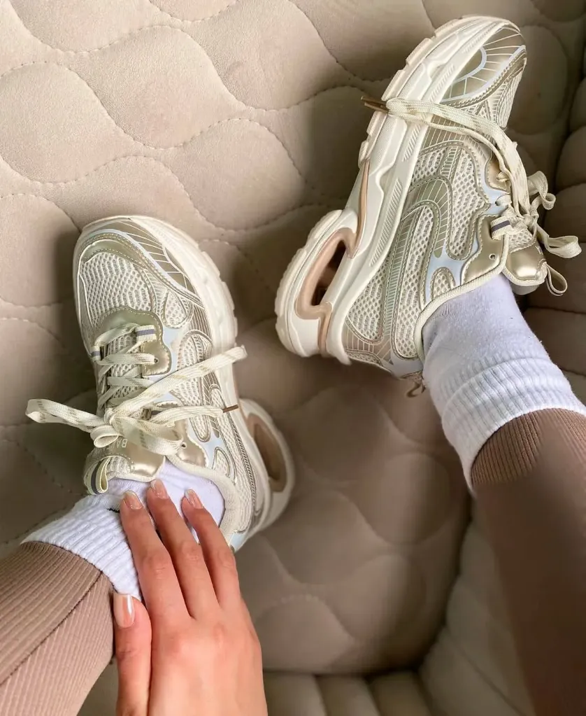 Balenciaga sale beige