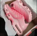 Nike tn pink