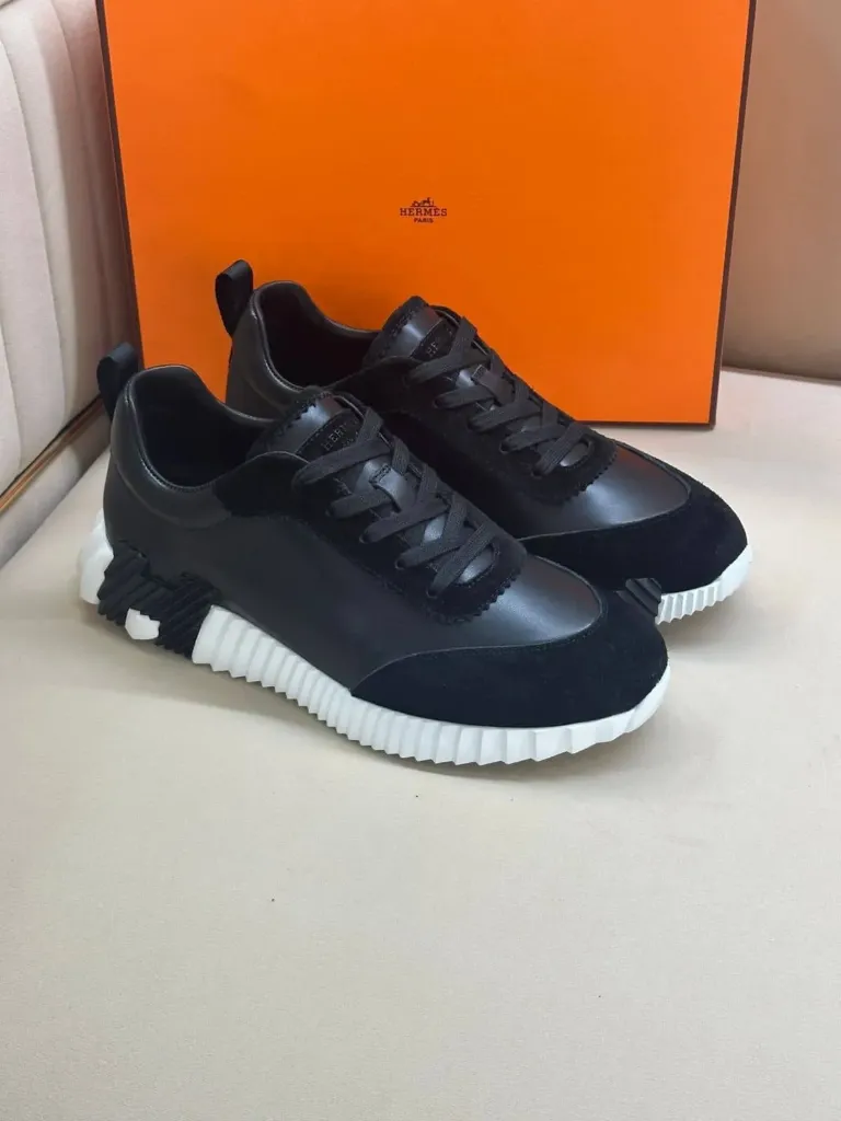 Hermes sneaker black