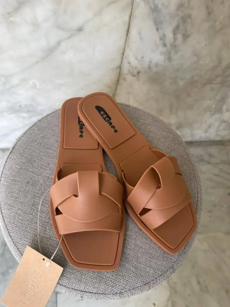 Escape slipper 1 havan