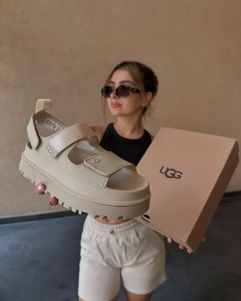 Ugg sandal beige (36)