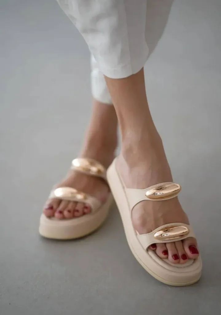 Keen slipper beige