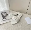 Chanel chan white