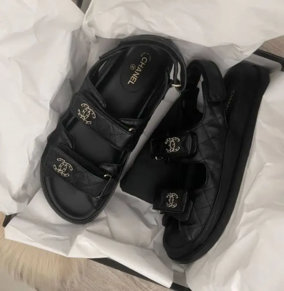 Chanel sandal black