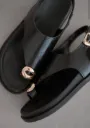 Raffia sandal black
