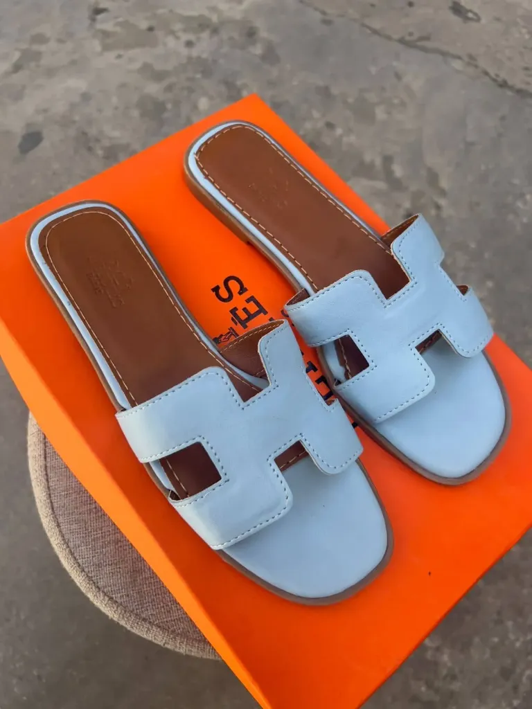 Hermes slipper light blue