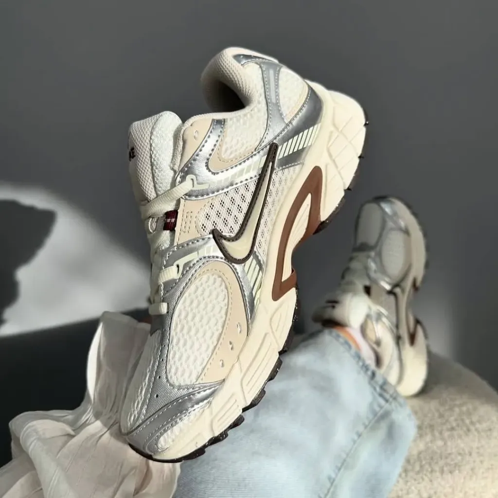 Nike v5 rnr silver brown