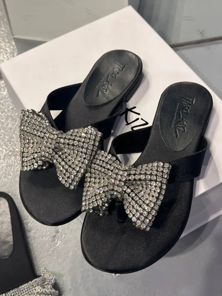 Tarzkiz slipper black