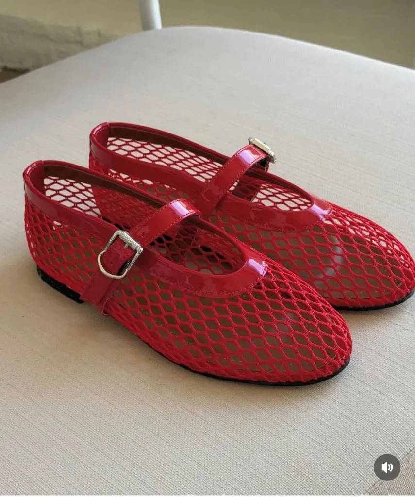 Alaia red
