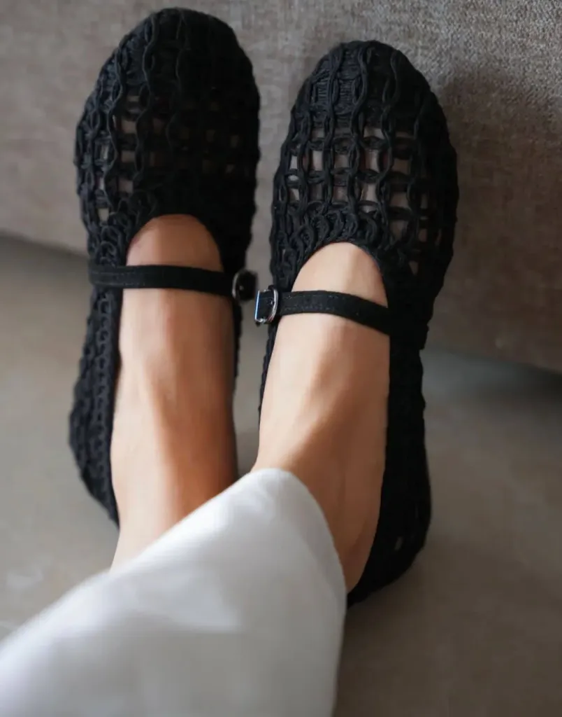Crochet ballerina black
