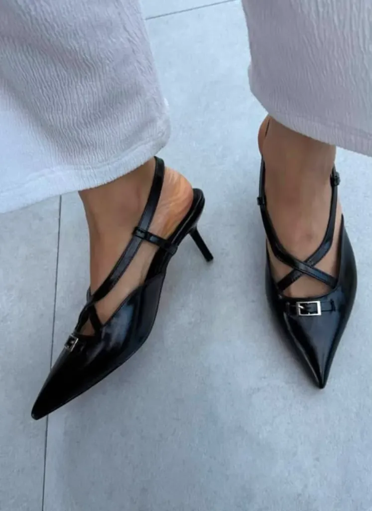 Zara classy black