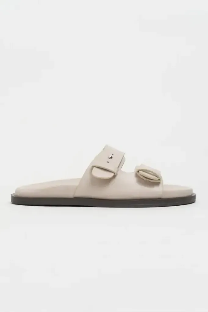 Nisantasi slipper beige