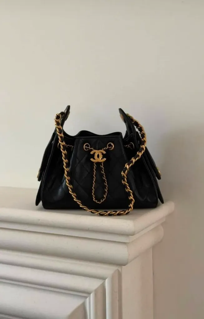 Chanel rubbic bag black