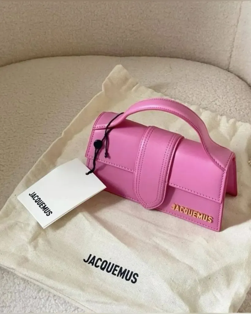 Jacquemus le petit bambino fushia