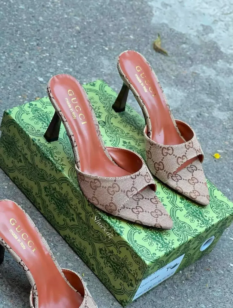 Gucci GG beige (36)