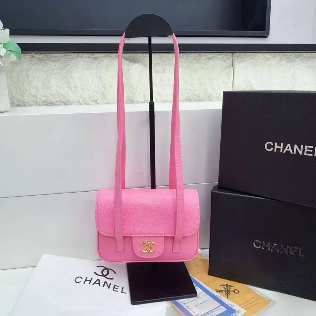 Chanel mont bag pink