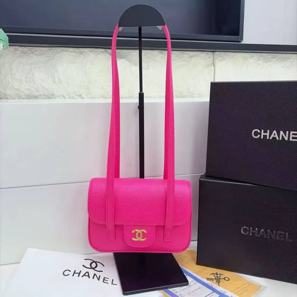 Chanel mont bag fushia