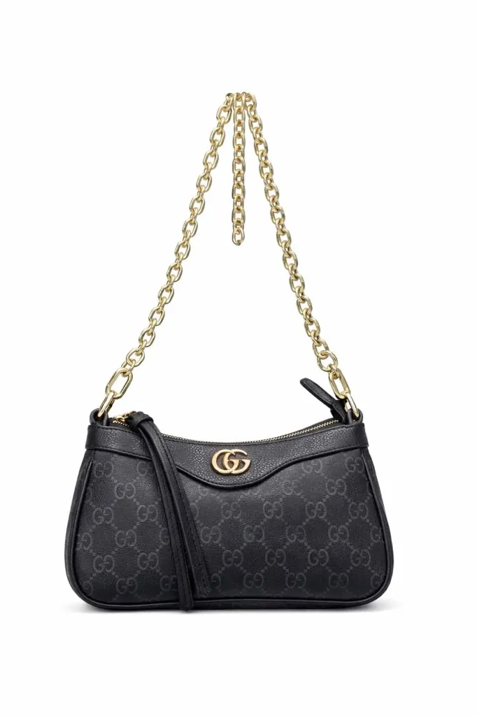 Gucci lato bag all black