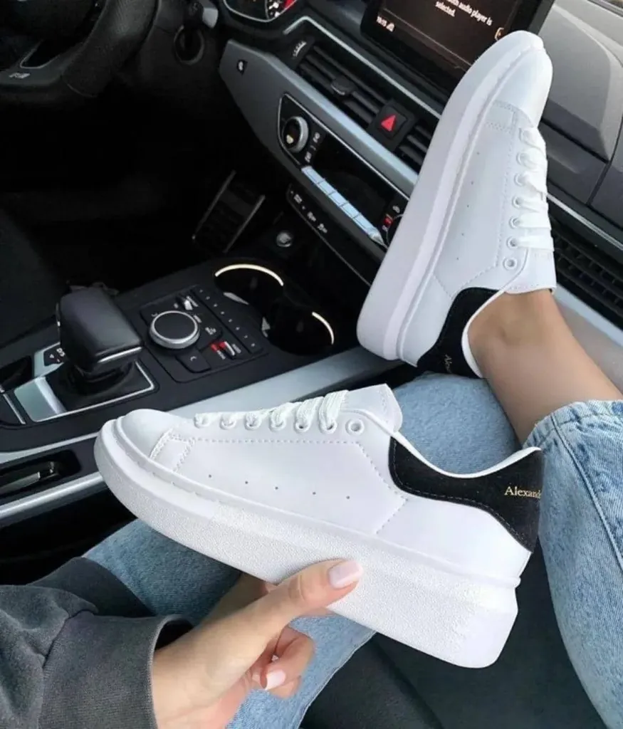 Alexander mcqueen white black