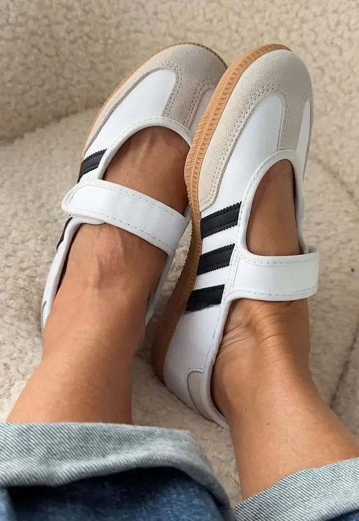Samba jane copy A white