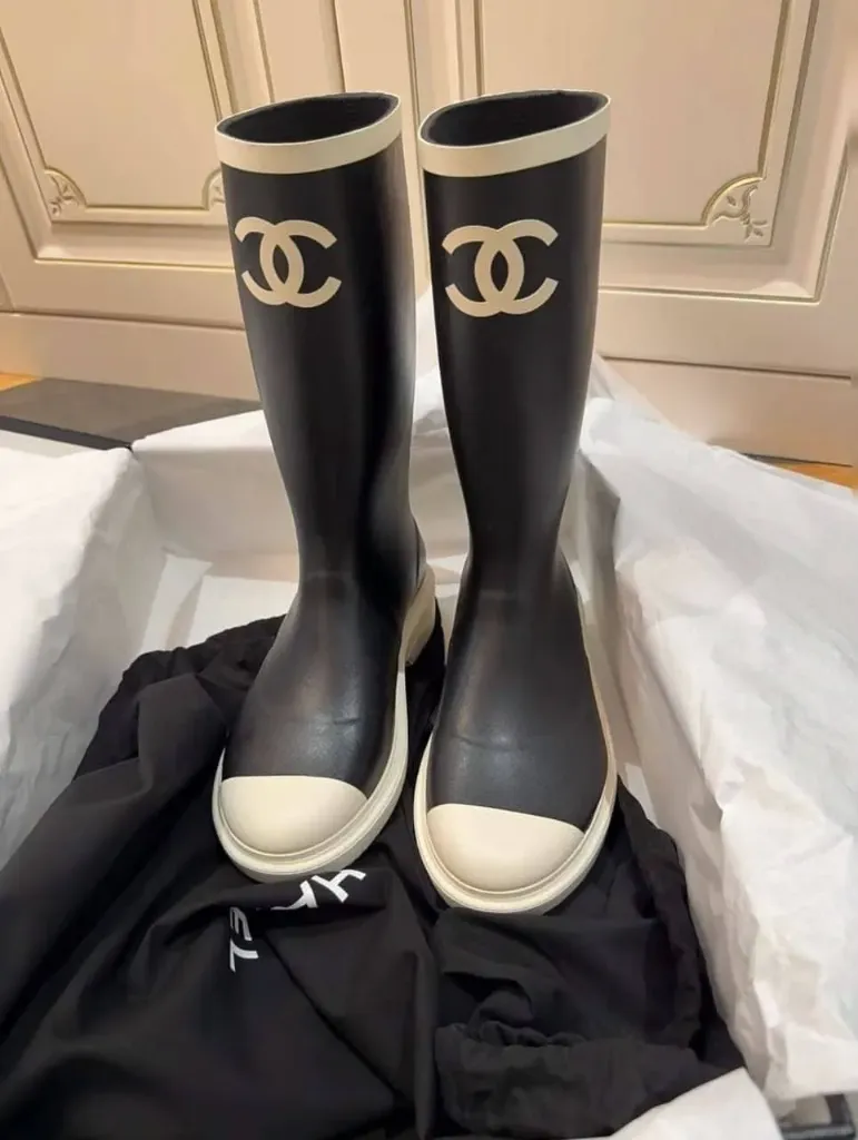Chanel rain boot black white