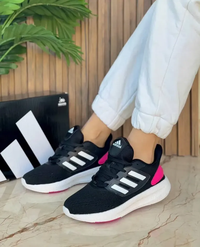 Adidas ultra black fushia