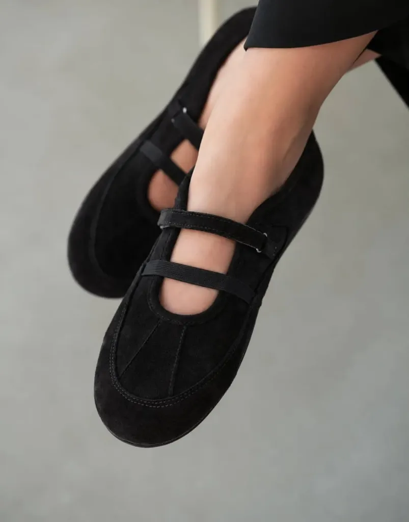 Pace black