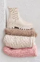 Crate boot beige