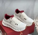 On cloud white bordo
