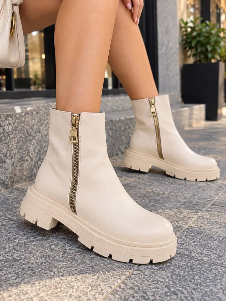 Zama boot beige