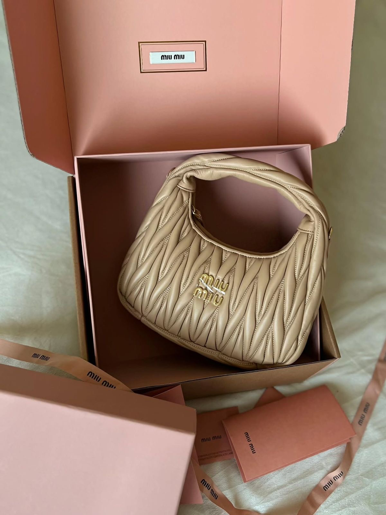 Miumiu malteses beig 